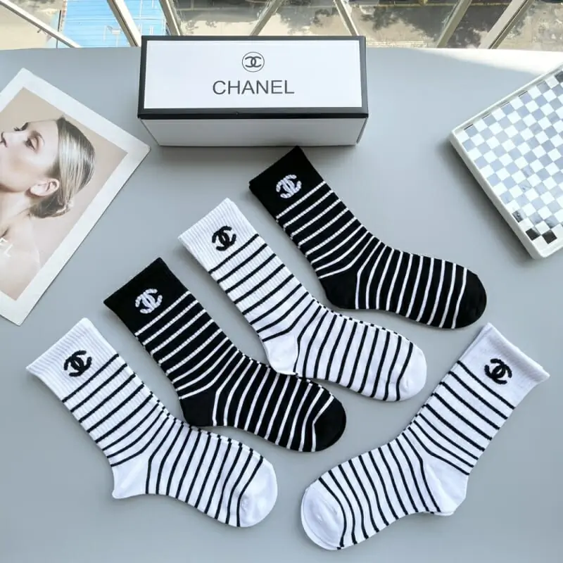 chanel chaussettes s_12500a02